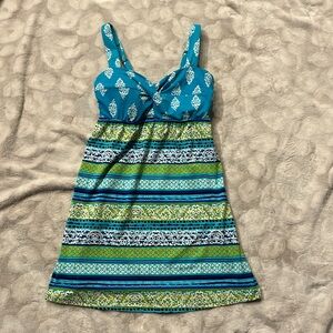 Lands End Dresskini swim dress tankini top size 2 underwire